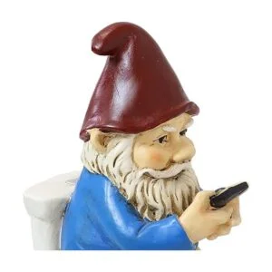 Sunnydaze Cody El gnomo de jardín en el trono leyendo su_5