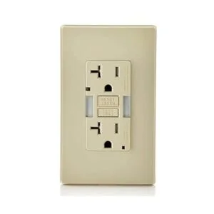 Toma de corriente GFCI Leviton SmartlockPro a prueba de_2