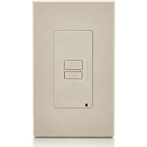 Leviton GFRBFT SmartlockPro Receptáculo GFCI de cara_3