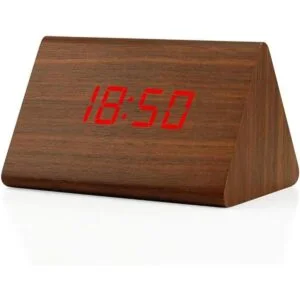 Moderno reloj despertador con indicador de temperatura y