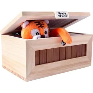 Caja Xinhome con cartel de Dont touch no tocar_1