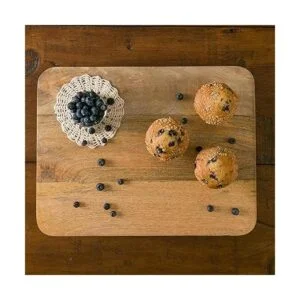 Heritage Lace Tablero de servir con pies de 18 x 3 x 14