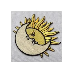 Media Luna Luna sobre la parche insignia Hierro Sobre_3