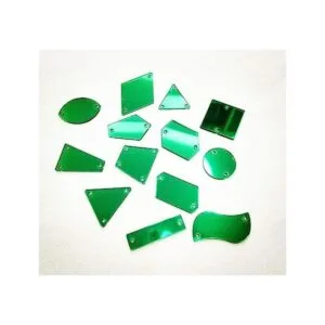Coser en acrílico verde espejo plano con diamantes de_1