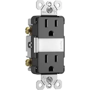 Pass Seymour Legrand NTL885TRICC6 Enchufe con luz_1