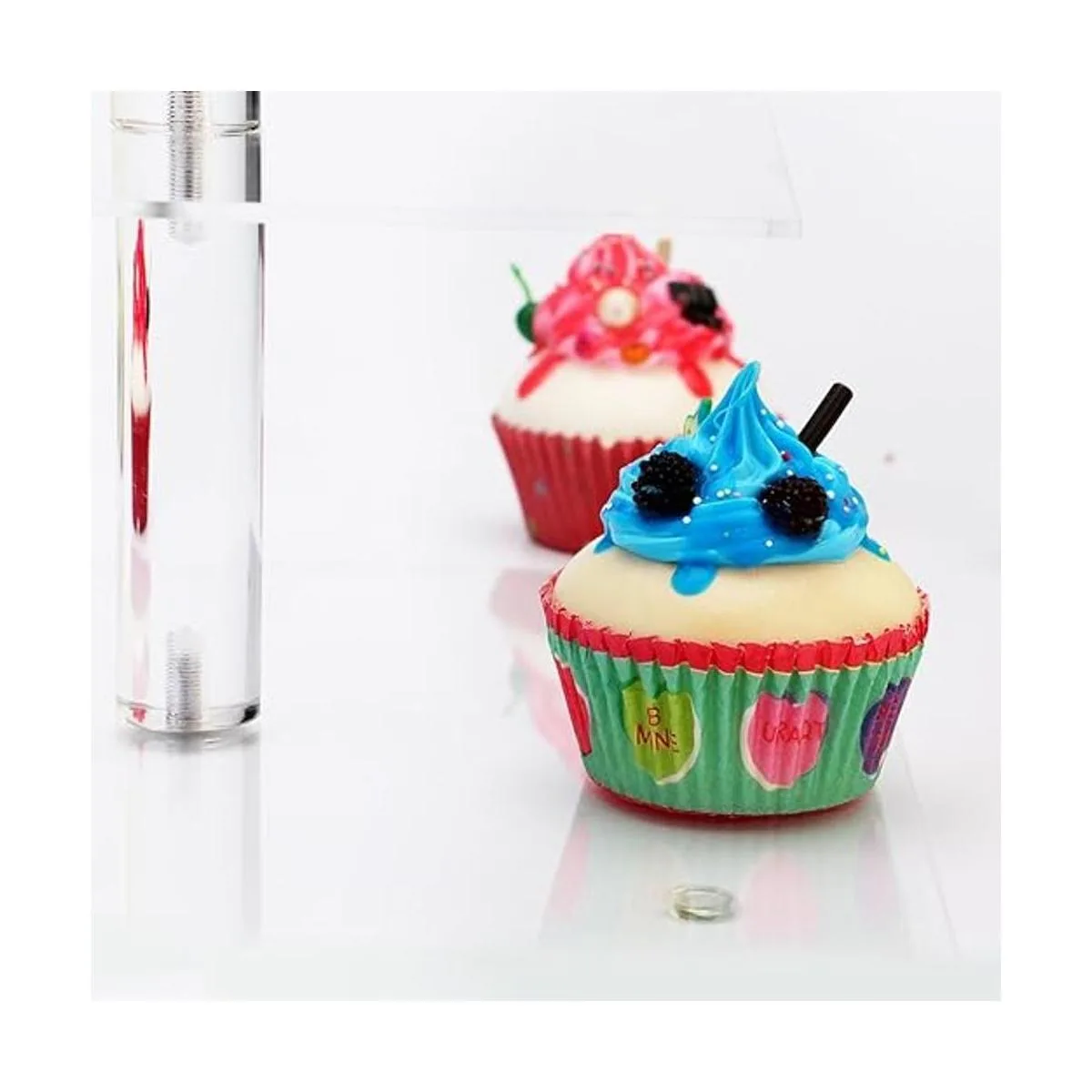 Soporte cuadrado de acrílico transparente para magdalenas_5