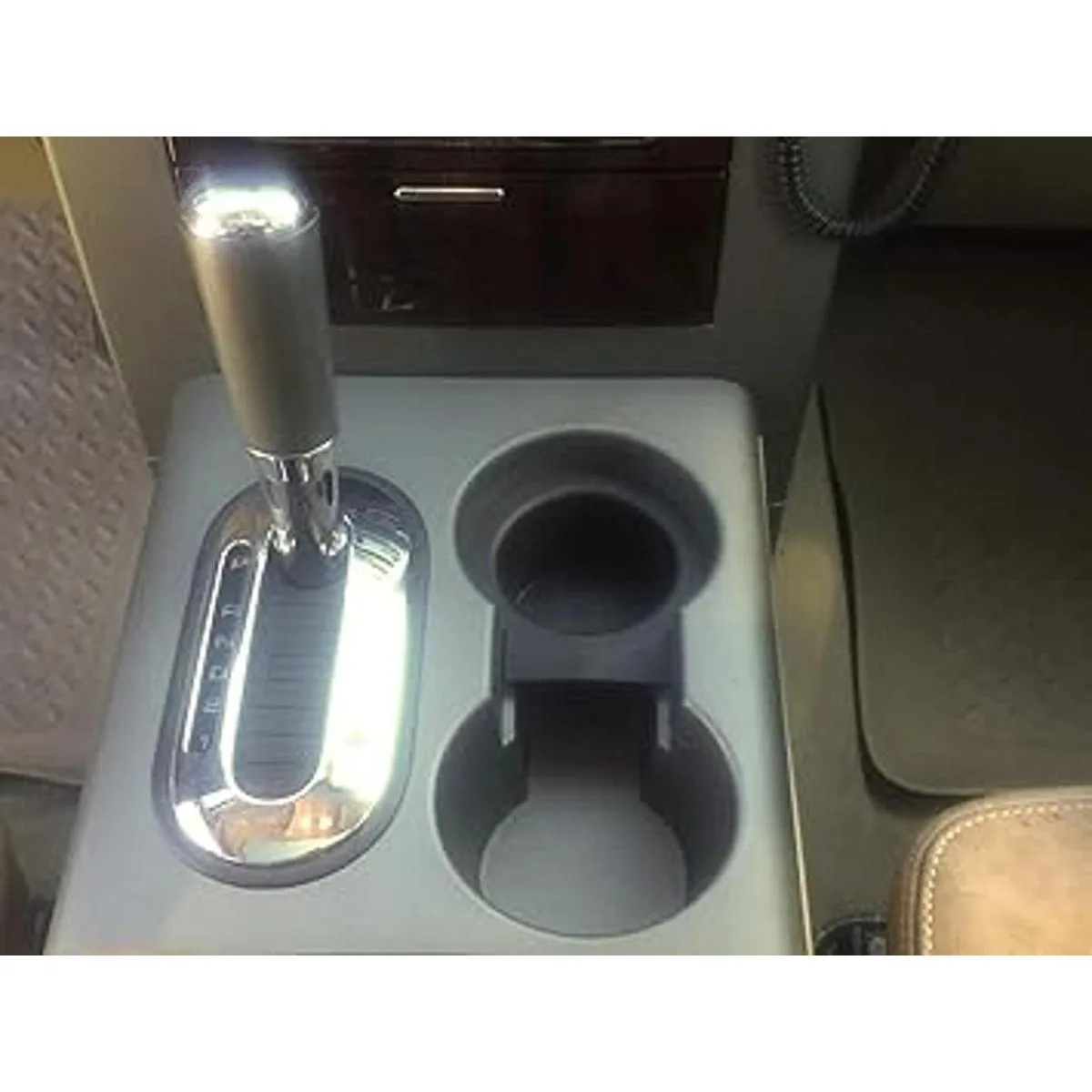 Par de portavasos de consola central delantera compatible_5