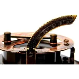 MERIDIAN NAUTICALS Brújula de latón con reloj solar de_2