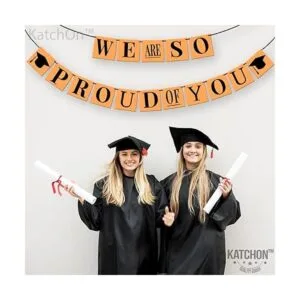 Banner de graduación We Are So Proud Of You no DIY 12_3