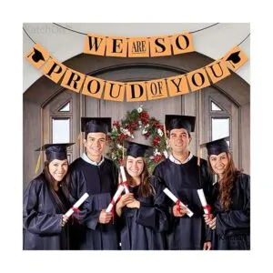 Banner de graduación We Are So Proud Of You no DIY 12_2