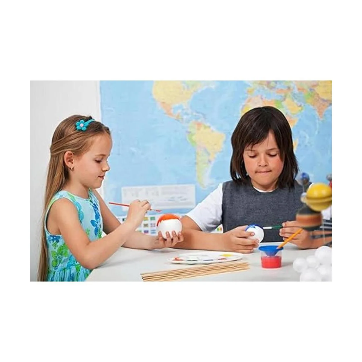 Pllieay Haz tu propio modelo de sistema solar con 14_6