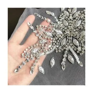 Exquisitos parches de cristal brillantes hechos a mano_4