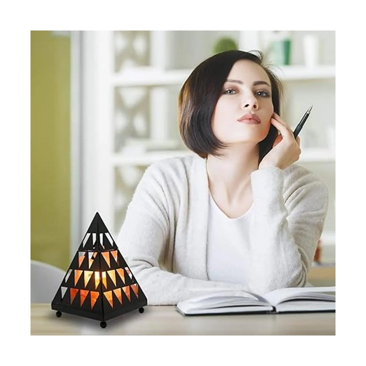 Himalayan Glow Luz nocturna de cristal estilo pirámide_5