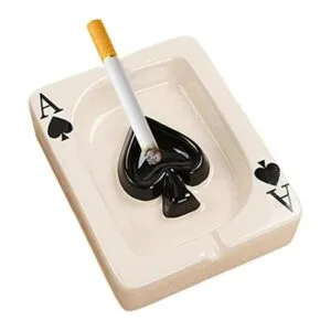 Creative Poker Cenicero de cerámica para cigarrillos_1