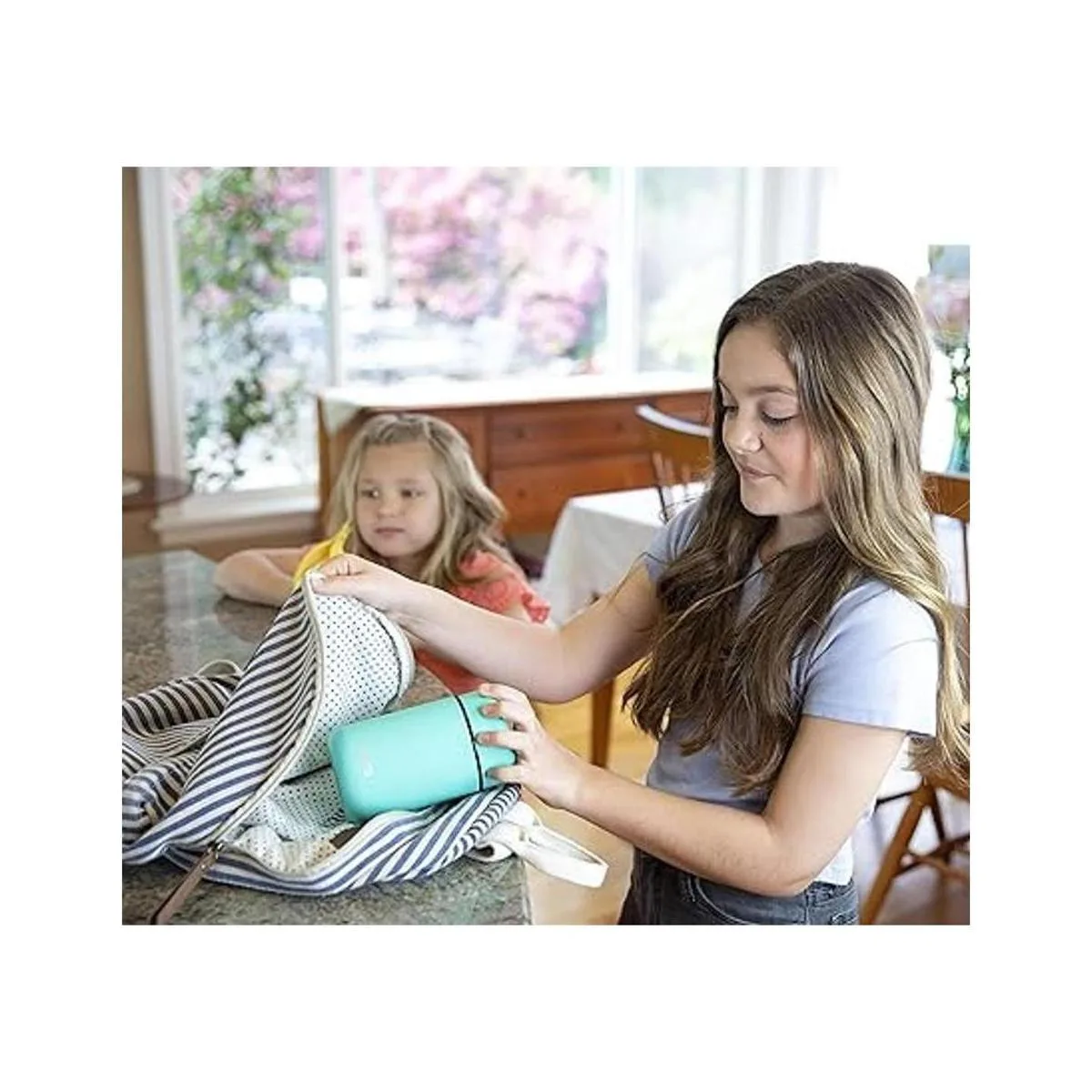 MIRA Tarro de comida de acero inoxidable aislado al_3