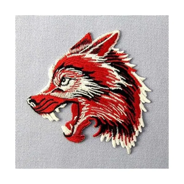 Parche bordado de lobo rugiendo para coser o planchar_3