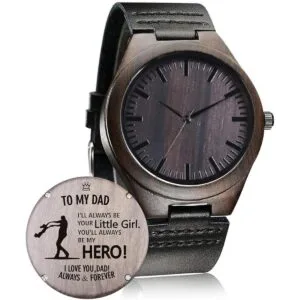 Reloj de madera grabado casual hecho a mano reloj de_1