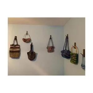 Paquete de 4 ganchos de pared de ramas de árbol de madera_4