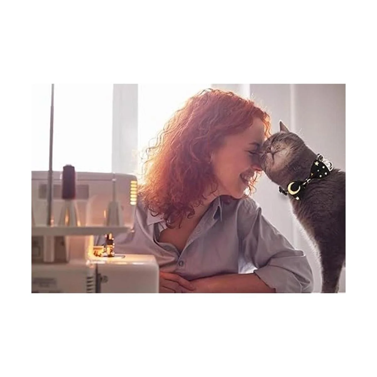 2 collares de gato con pajarita y campana luna dorada_2