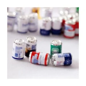 11 botellas de cerveza en miniatura a escala 112 y latas_6