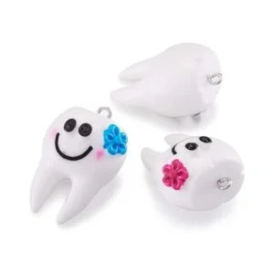 Cheriswelry 10 colgantes de resina de dientes blancos_2