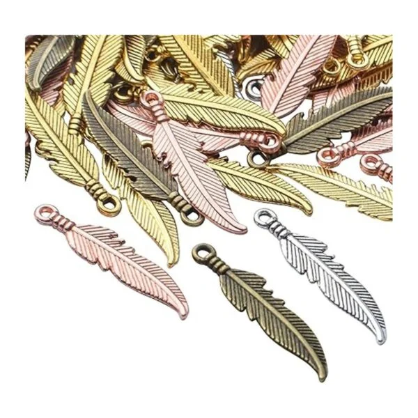 100 colgantes de plumas de aleación tibetana para colgar_4