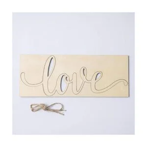 Letrero de madera con texto en inglés Love Wood Letra_3