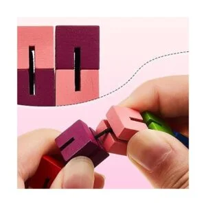 Cubos de madera con forma de cubo colorido para la mente y_3