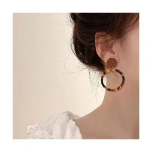 de aretes de madera natural con diseño de disco redondo_4