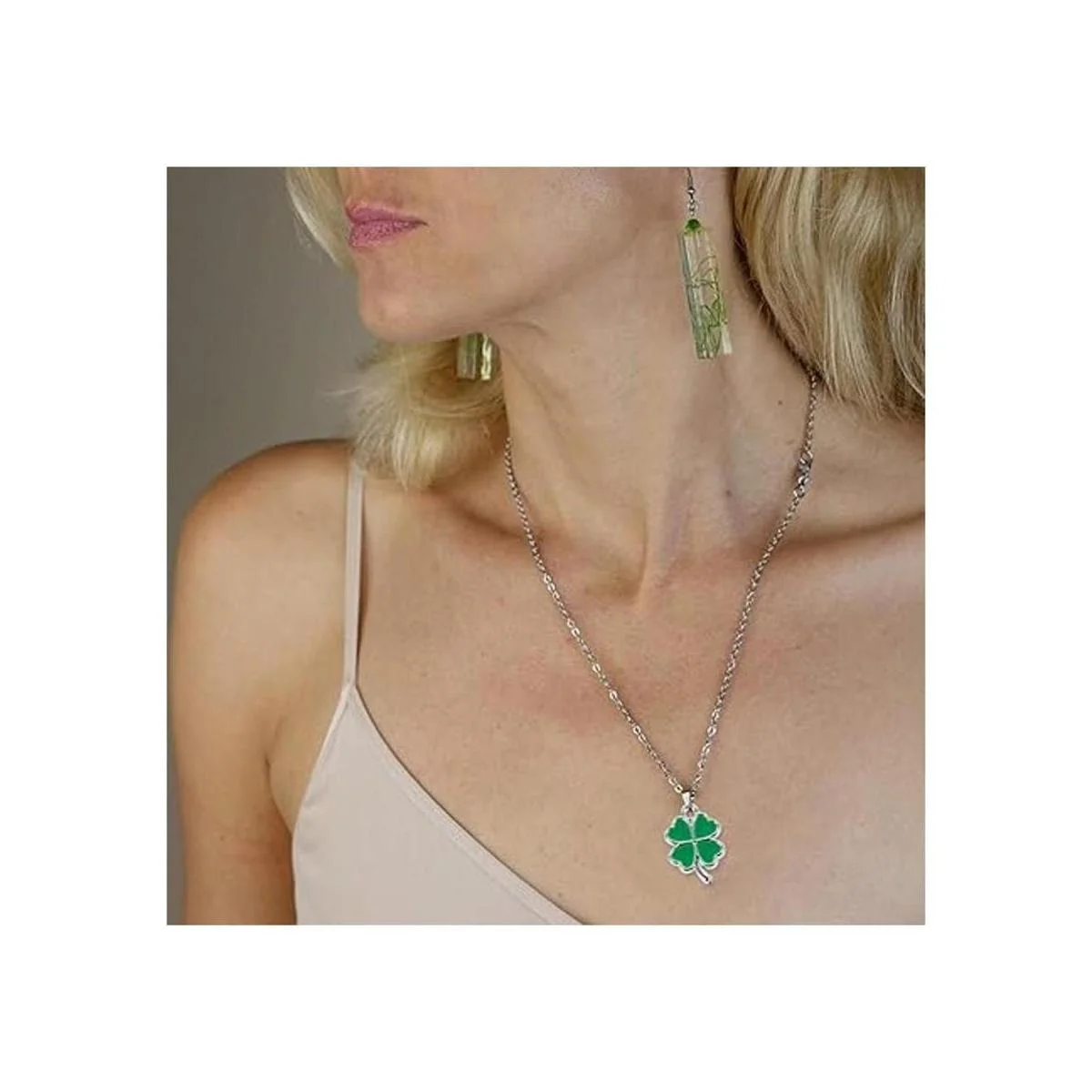 ABOOFAN 50 colgantes de trébol de cuatro hojas con forma_2