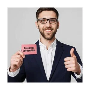 Tarjetas de visita de aluminio multicolor en blanco_3