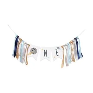 Cartel de primer cumpleaños con tema espacial para el_1