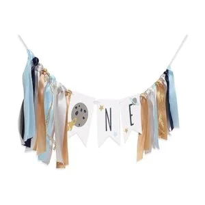 Cartel de primer cumpleaños con tema espacial para el_6