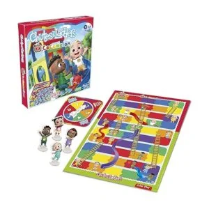 Hasbro Gaming Chutes and Ladders Juego de mesa CoComelon_3