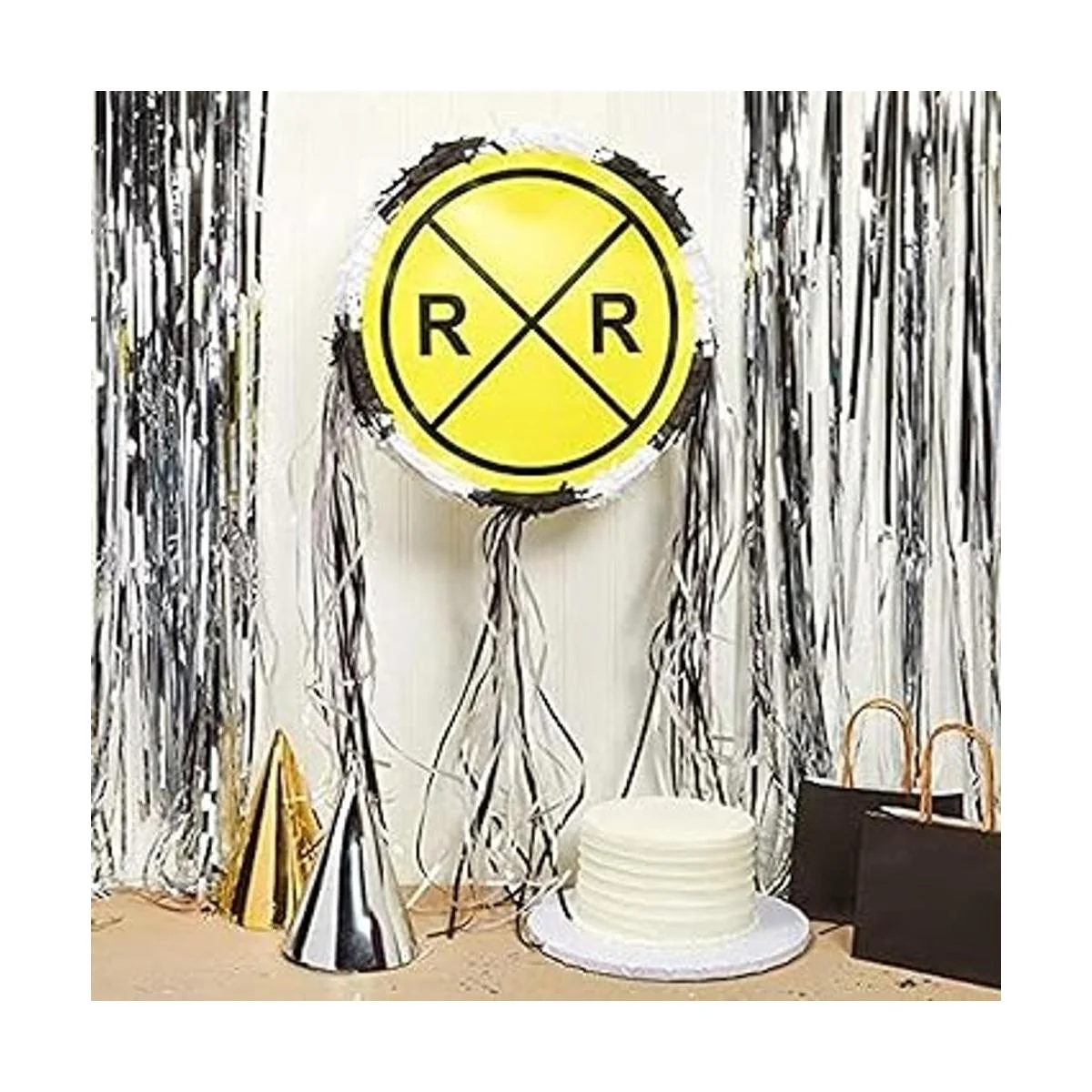 Pequeño tirón de cuerda de piñata para fiesta de_3