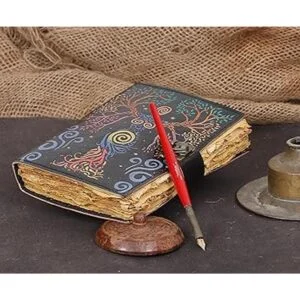 Diario de hechizos en blanco con cierre de candado hocus_5