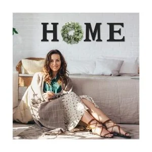 Cartel colgante de madera con letras en inglés HOME_3