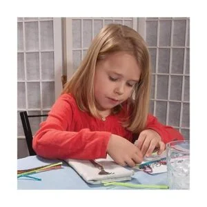 WikkiStix Bulk Pack de 100 regalos de fiesta surtidos_5