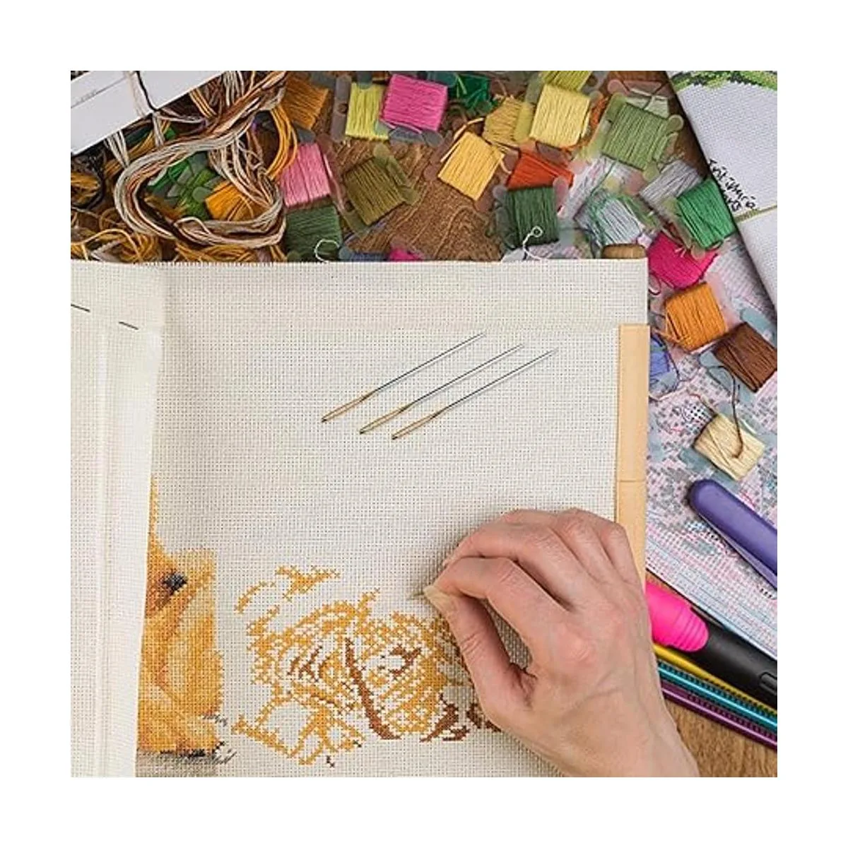 90 agujas de coser grandes para ojos en caja transparente_2