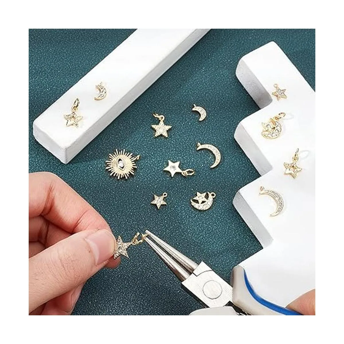 SUPERFINDINGS 16 colgantes de latón con 8 estilos de_5