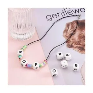 FASHEWELRY 10 cuentas cuadradas de silicona con letras de_3