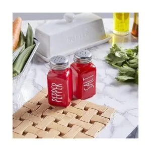 Glass Salt and Pepper Shakers Set Red Farmhouse Kitchen_6