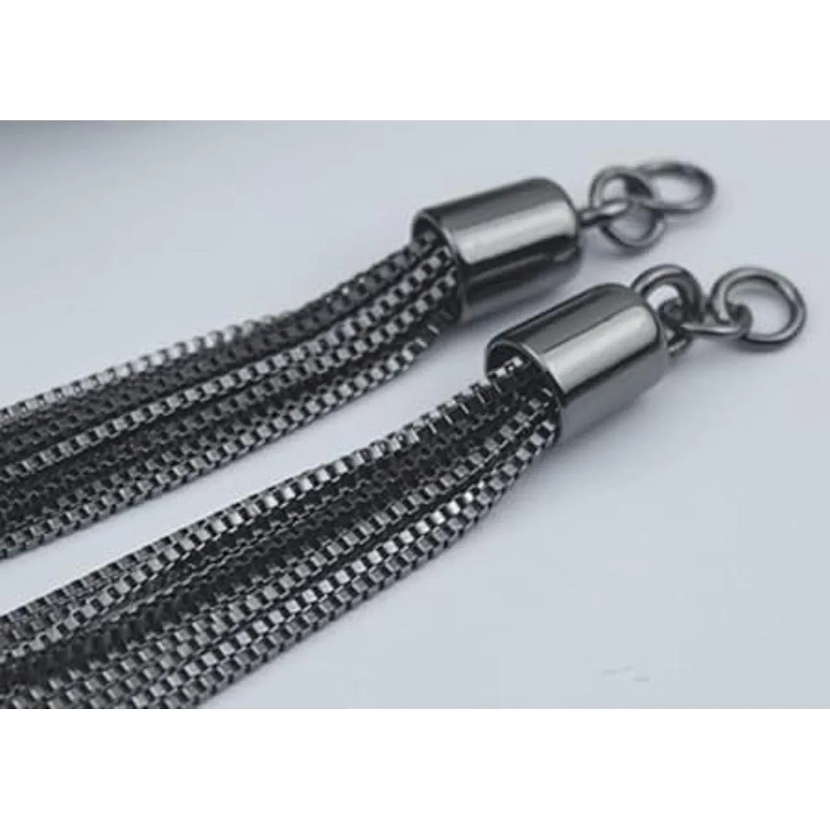 MAHAVIMOKSA Borlas largas de metal con borlas de cadena_2