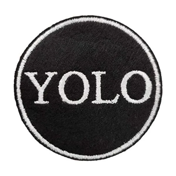 Parche bordado Yolo You Only Live Once para planchar_1