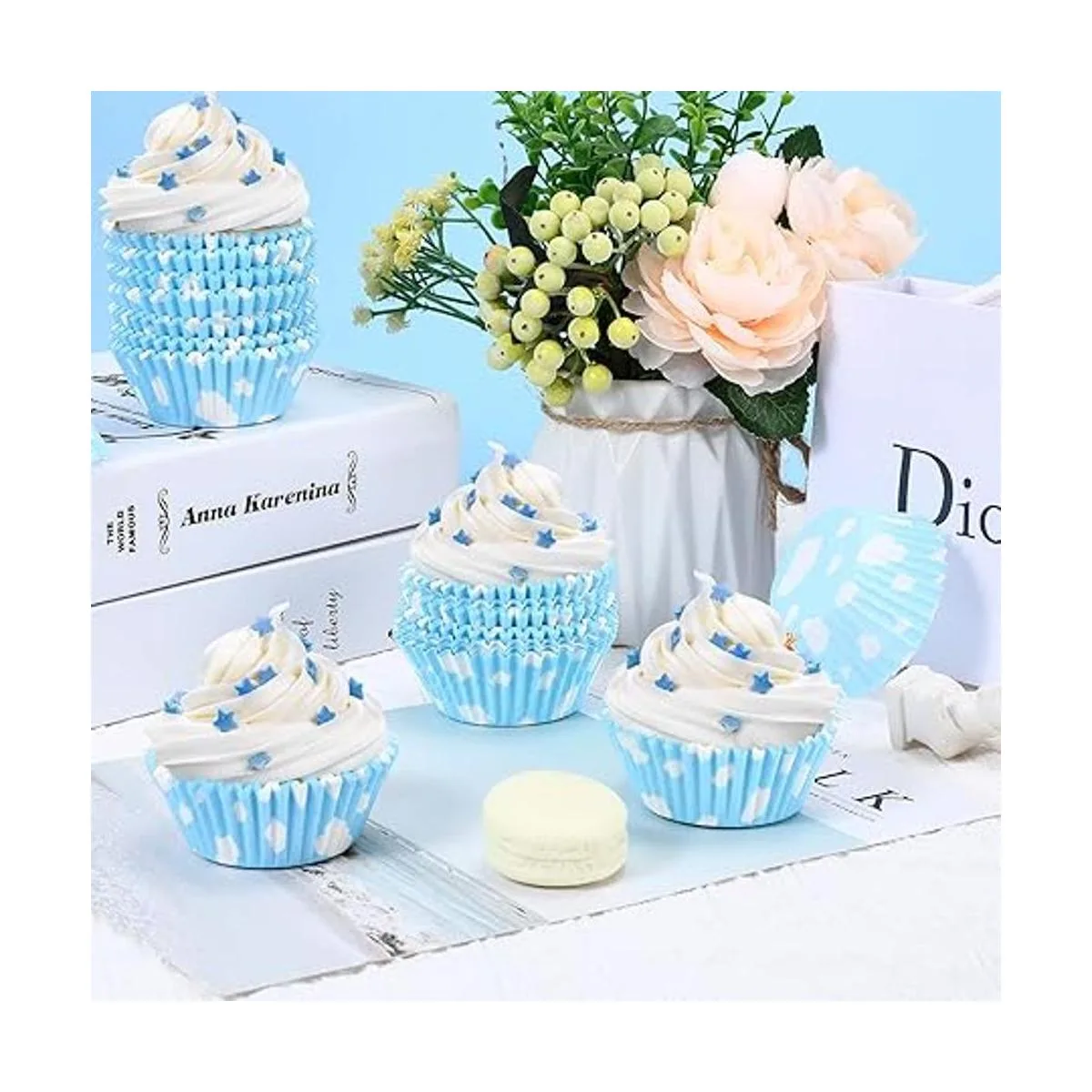 300 forros de magdalenas de color azul nube color blanco_3