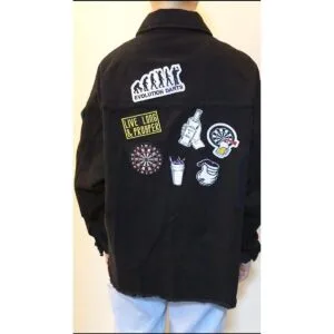 Parche bordado a mano con bebiendo de doble taza para_4