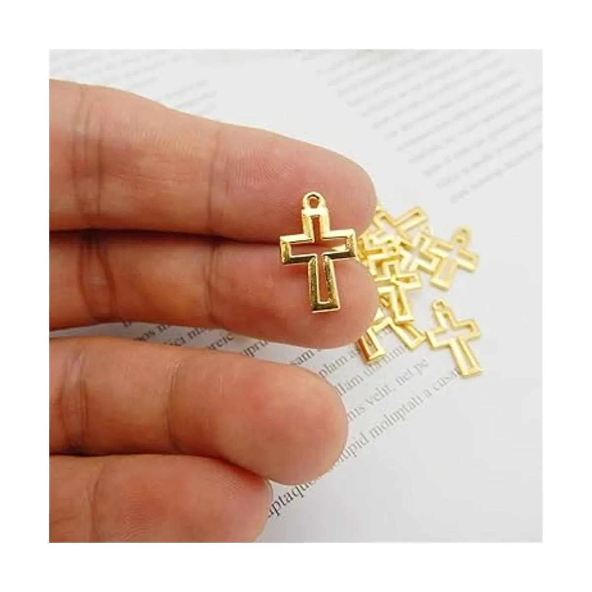 WAY DENG Paquete de 100 aretes surtidos de aleación de_3