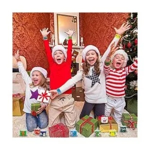 JUNEBRUSHS Paquete de 56 pulseras de bofetada de Navidad_6