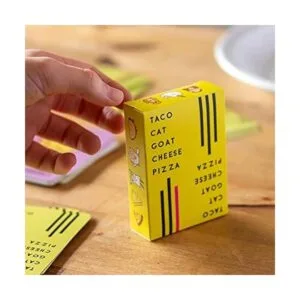 Pizza de queso de cabra con taco y gato_2