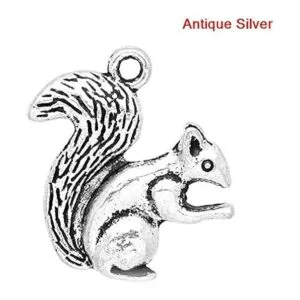 Worlds 20 colgantes de plata antigua ardilla de aleación_2